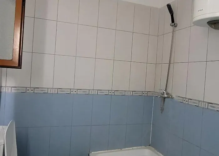 After U.s. Embassy In